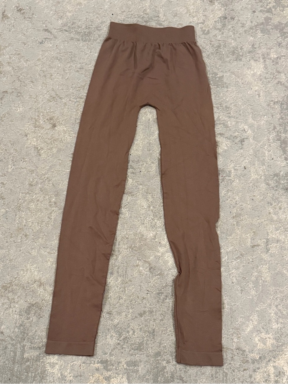 Nikibiki Brown high-waisted leggings elastic waistband NWT
